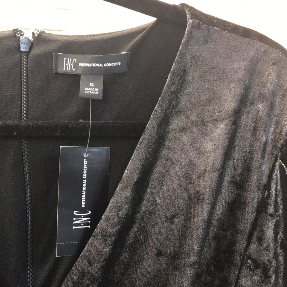 Inc Puff-Sleeve Velvet Wrap Dress - Picture 6 of 15